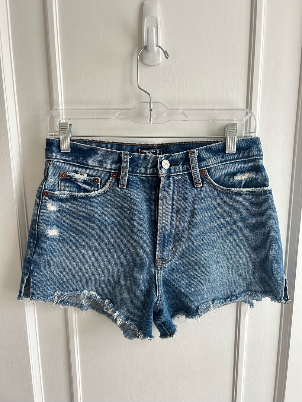 Abercrombie & Fitch Distressed Medium Blue Denim Shorts Size 26